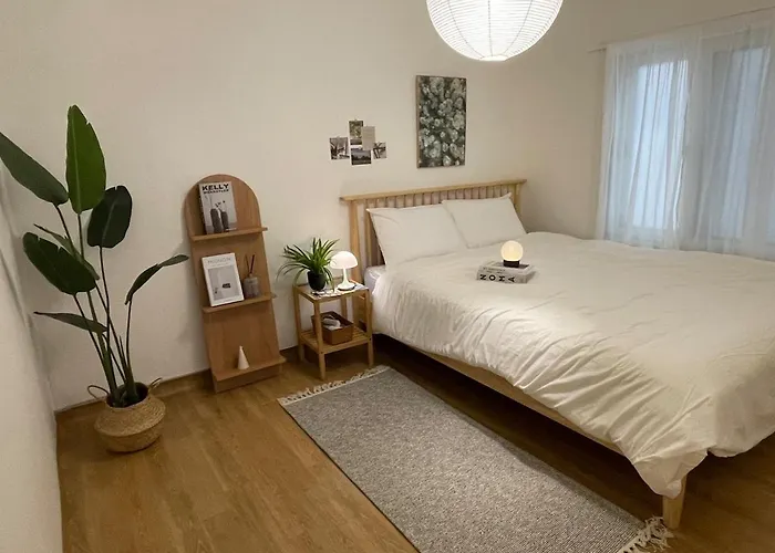 1minute Walk From Subway 10 People Convenient Transportation Gwangalli Luggage Storage Apartment