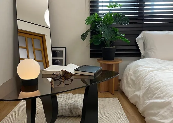 1minute Walk From Subway 10 People Convenient Transportation Gwangalli Luggage Storage Apartment Busan