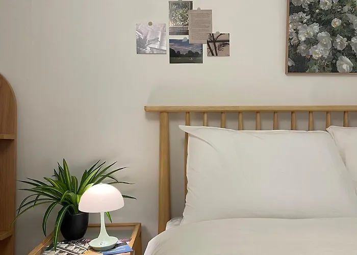 Apartment 1minute Walk From Subway 10 People Convenient Transportation Gwangalli Luggage Storage